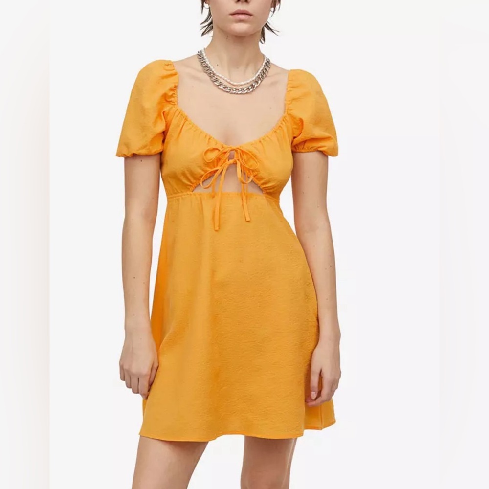 H&M | Yellow Cutout Front Fit & Flare Mini Dress Sz S